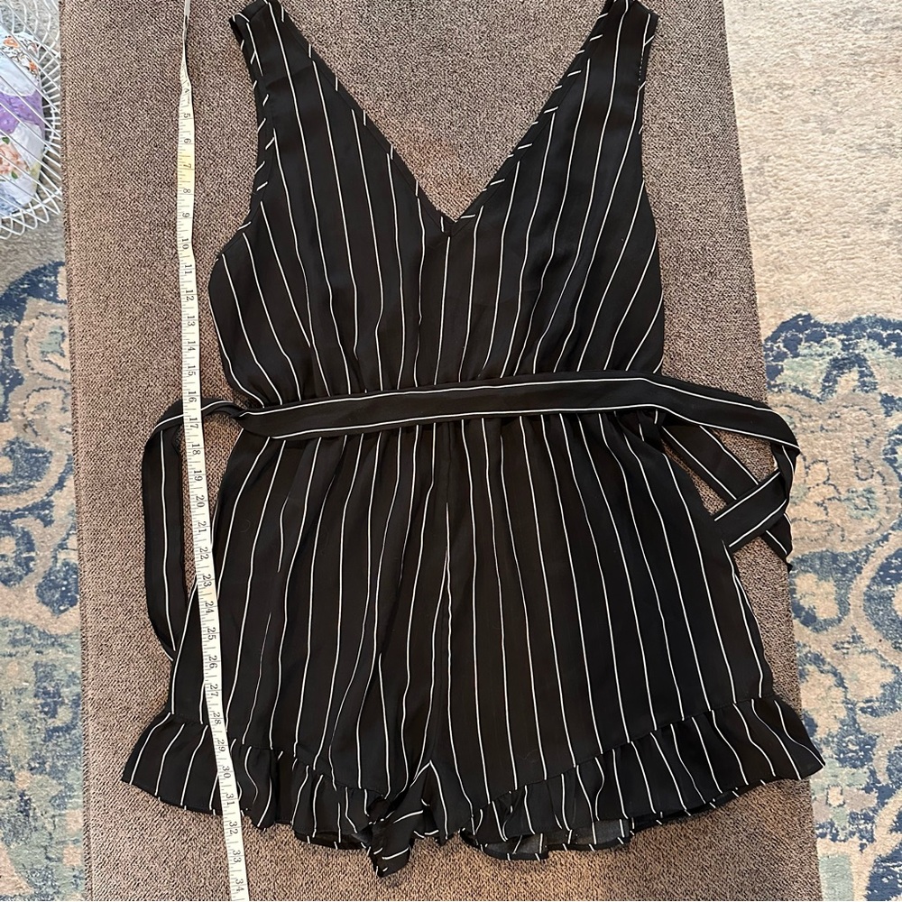 SHEIN Pinstriped Black Romper with Belt